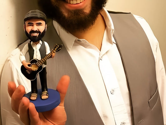 Custom Musician Bobbleheads: Tiny Tributes to Big Talents